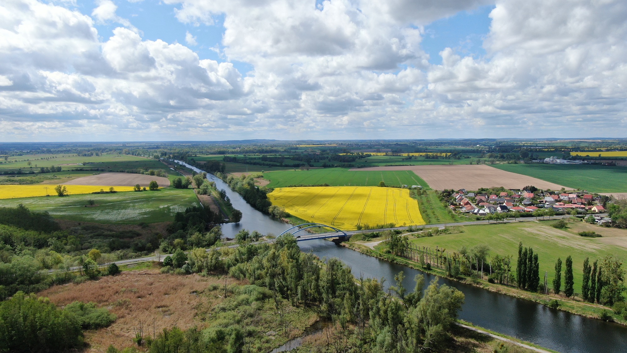 Luftbild einer Kleinsiedlung